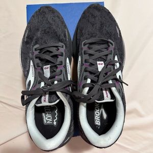 Brooks Adrenaline gts23